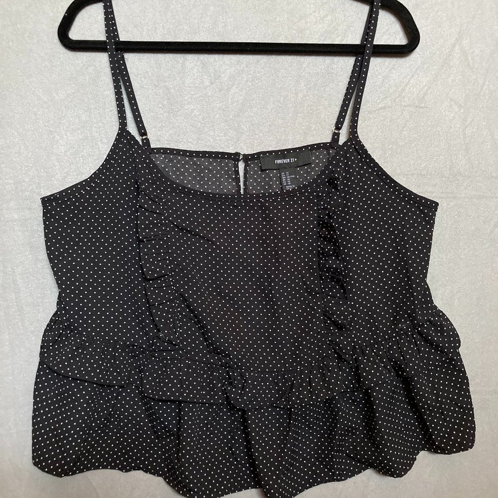Forever 21 Plus NWT Size 1X Ruffled Crop Top Black and White Spaghetti Straps